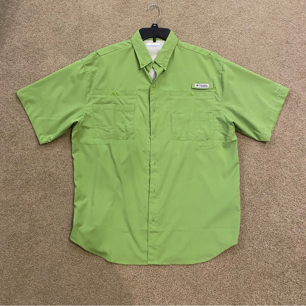 Men’s Green Columbia Fishing Shirt Medium
